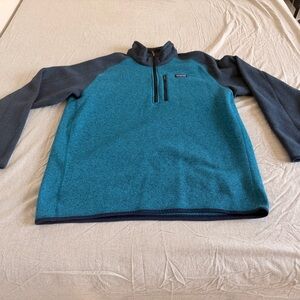 Patagonia Men's Teal and Navy Zip-Up Sweater